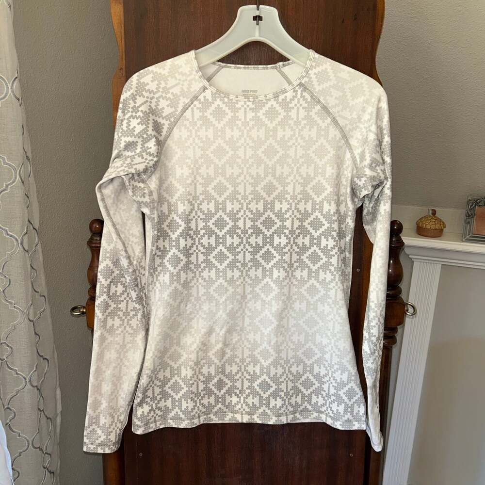 Womens NIKE PRO Silver & White L/S size medium
